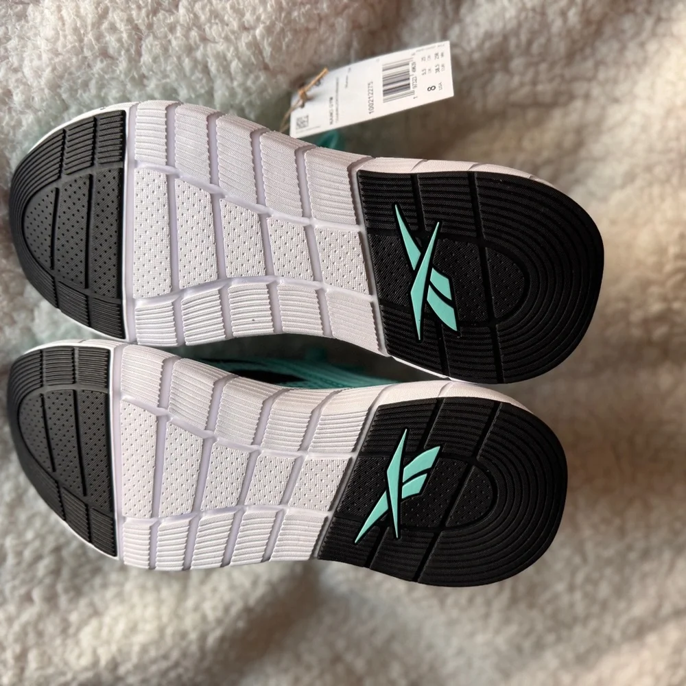 Reebok Women's Nano Gym Shoes - Picture 3 of 5